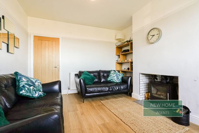 71, Crosshall Brow, Ormskirk photo 3