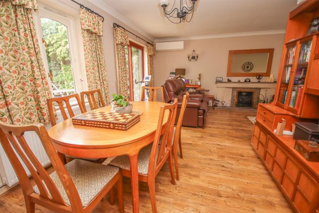 27, Gardenfield, Higham Ferrers photo 3