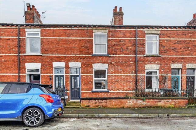 39, Swinerton Avenue, York photo 2