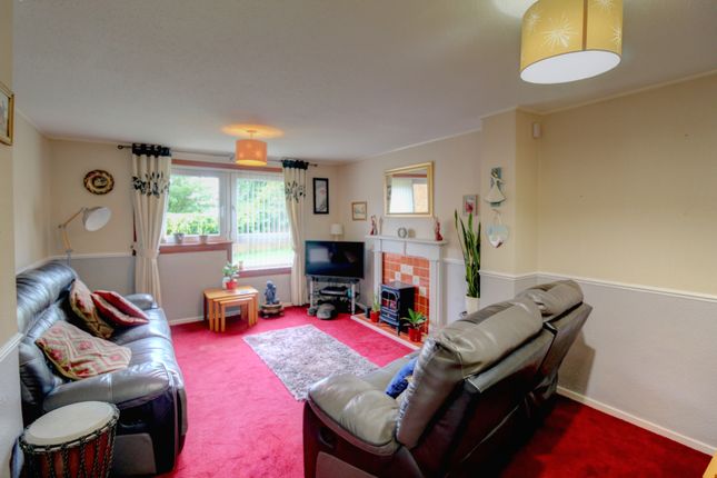 Thumbnail Flat for sale in Kinghorne Court, Dundee