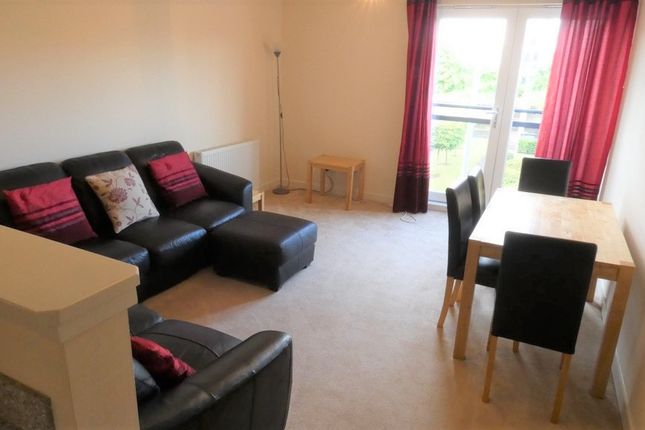 Flat to rent in Firpark Court, Glasgow