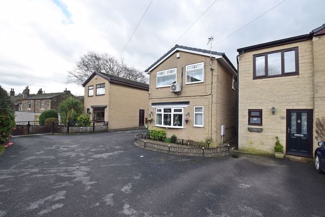 Detached house for sale in The Maltings, Mirfield