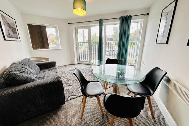 Flat 13, Plymouth Point, 1-3 Birch Lane, Manchester photo 2