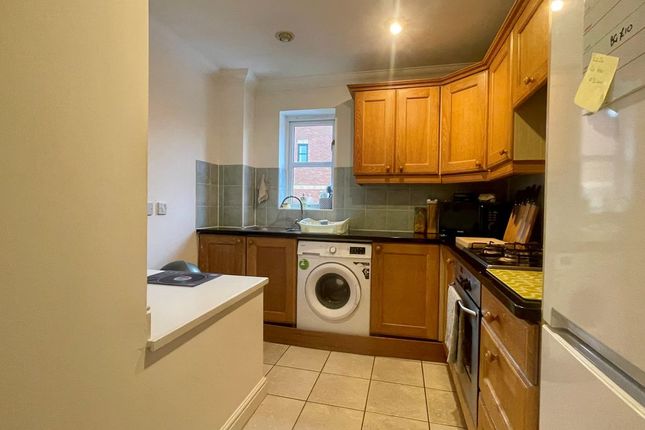 7, Ancona Gardens, Milton Keynes photo 3