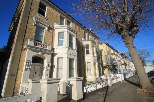 Flat to rent in 23 Selborne Road, Hove