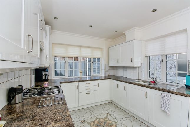 27, Lerowe Road, Wisbech photo 4