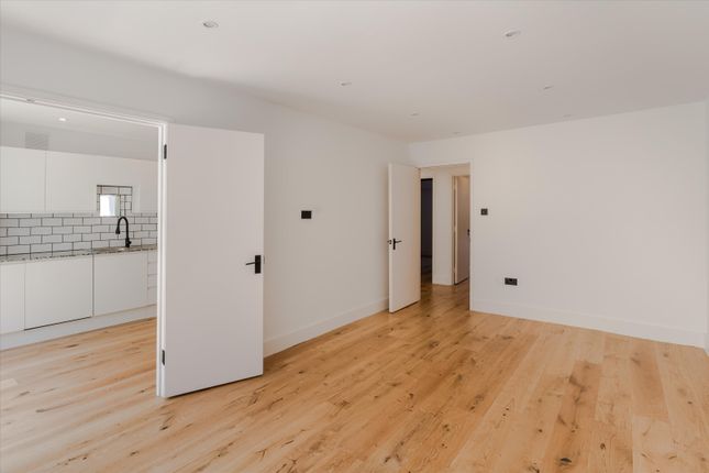 36, Boundary Road, London photo 3