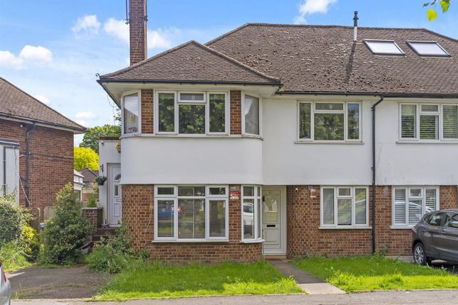 Thumbnail Flat for sale in The Broadway, Hampton Court Way, Thames Ditton
