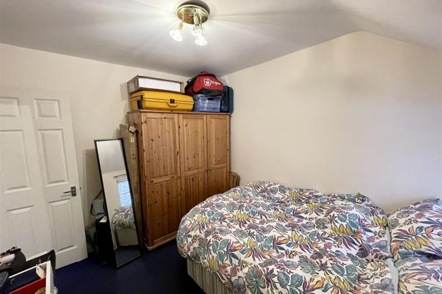 Flat 10, 5, Cleve Road, London photo 3