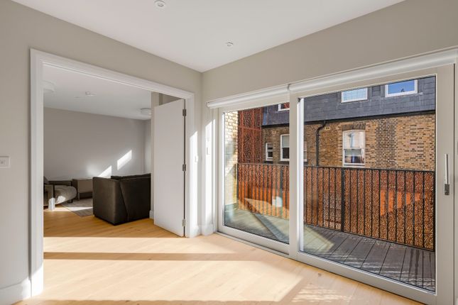 Stonhouse Street, London photo 4