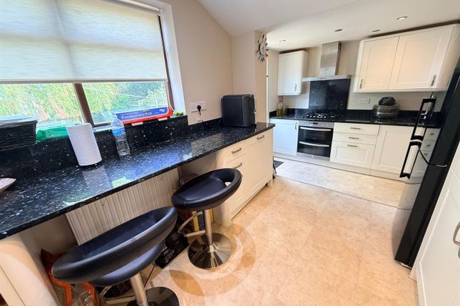 3, College Road, Stourbridge photo 3