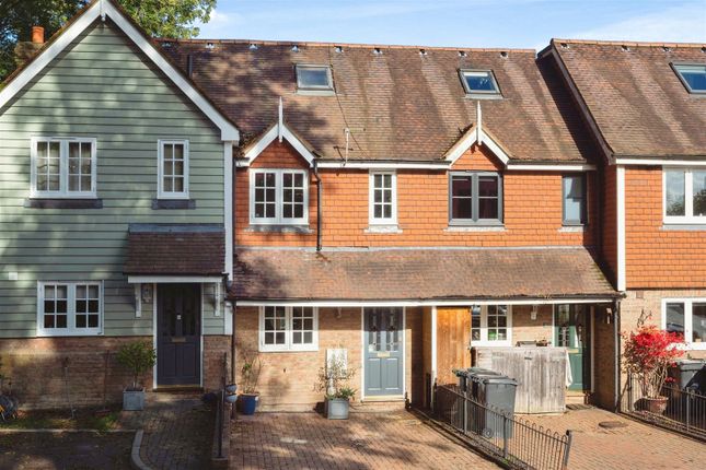 Thumbnail Property for sale in Standen Mews, Hadlow Down, Uckfield