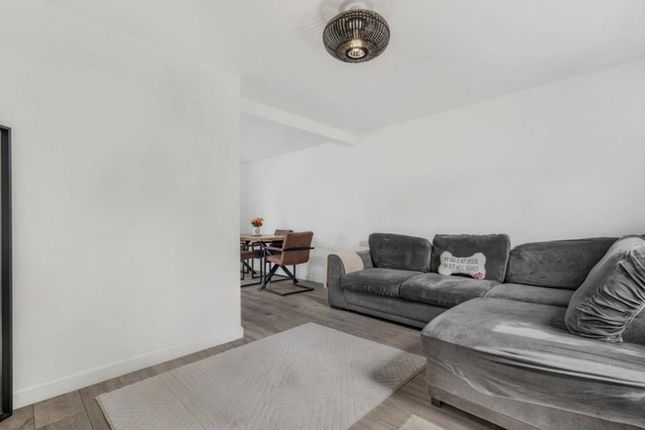 148, Garth Avenue, Pontypridd photo 4