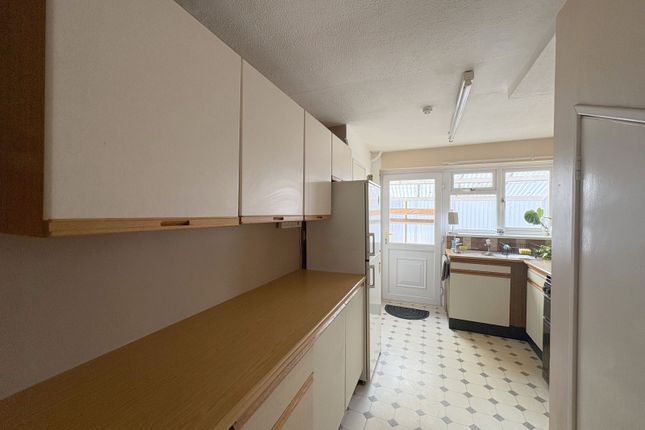 43 Margarets Road, Tewkesbury photo 3