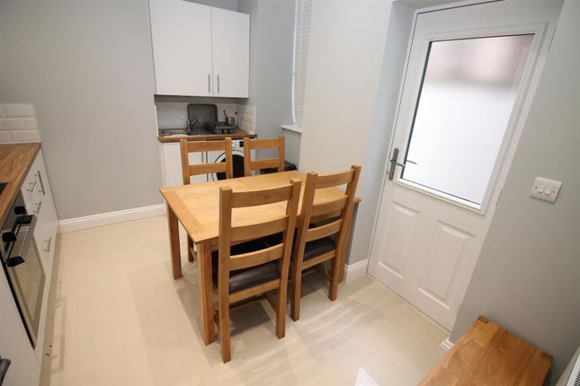 Room to rent in Haven Street, Salford, Lancashire