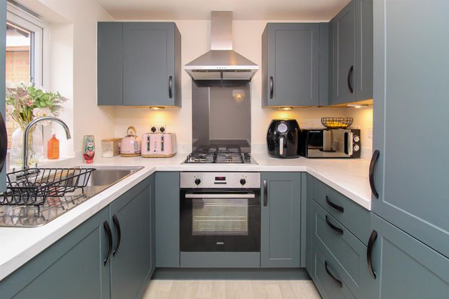 60, Chidswell Lane, Dewsbury photo 2