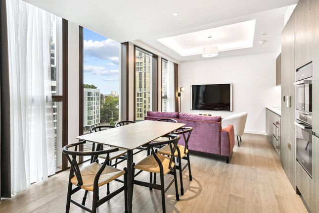 1-bed flat on Apartment B0605, 8, Carnation Way, London, £775,000
