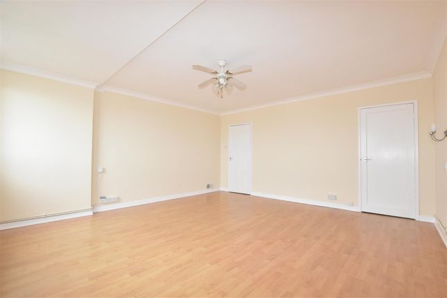 Flat for sale in Robertson Street, Hastings