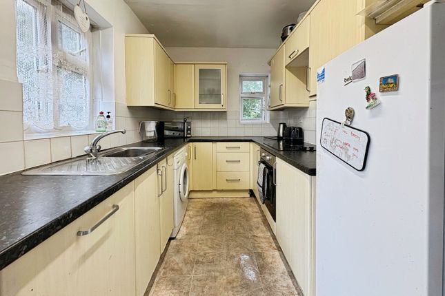 59, Westland Road, Yeovil photo 4