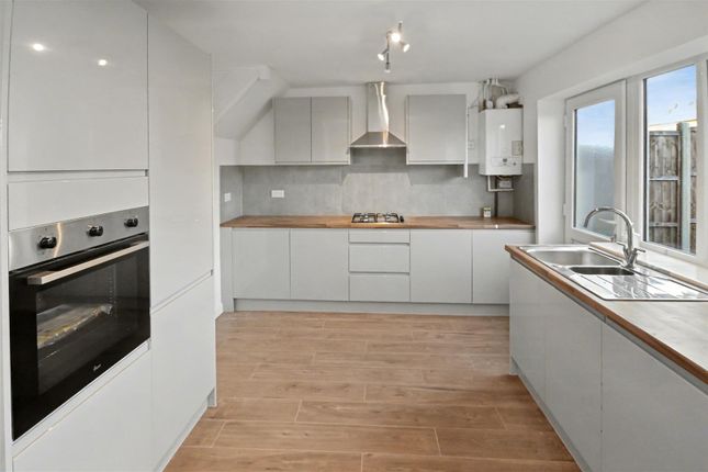 74, Ashley Avenue, Corby photo 2