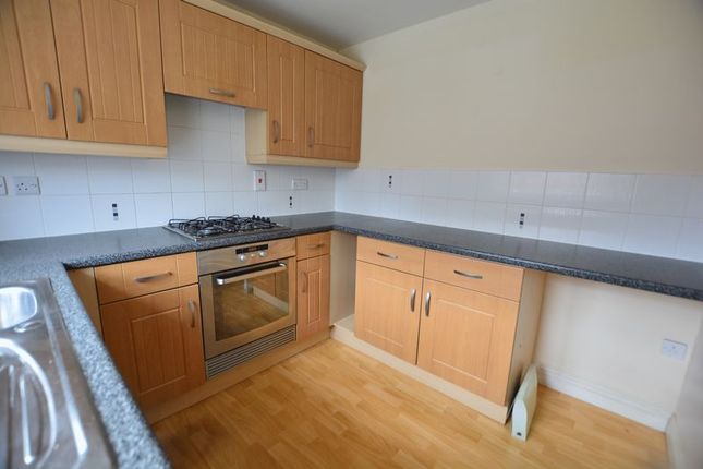 9, Kingfisher Close, Brigg photo 3