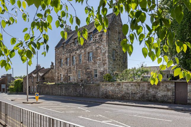 Thumbnail Flat for sale in Second Floor Flat, West Port House, Linlithgow