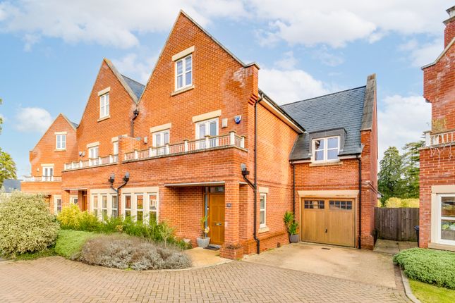 Thumbnail Semi-detached house for sale in Butterwick Way, Welwyn, Hertfordshire