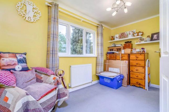 Semi-detached house for sale in Chapterhouse Road, Luton