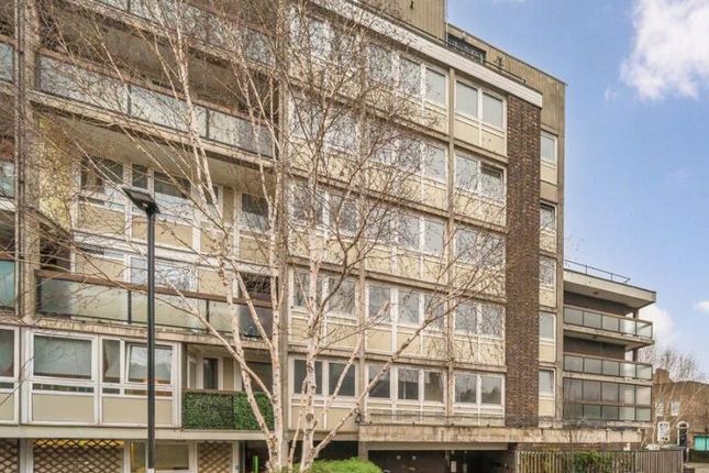 1-bed flat on Jessop Court, Graham Street, London, £195,000