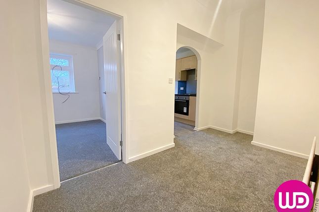 117 Walker Road, Newcastle upon Tyne photo 4
