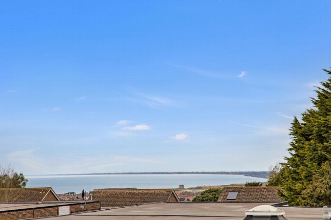 32, Sene Park, Hythe photo 2