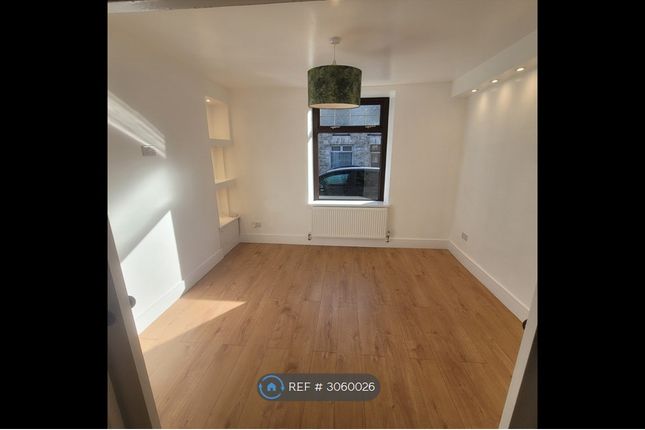 Gwendoline Street, Treherbert, Treorchy photo 4