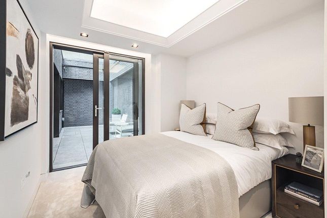 Flat for sale in Apartment 6, Bolsover Street, Fitzrovia, London