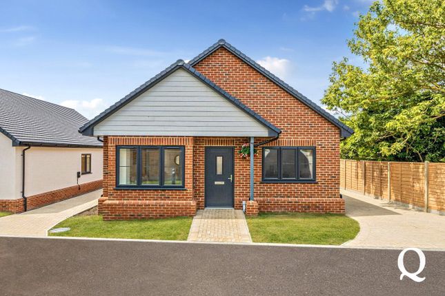 3-bed house on 8, Willow Close, Minster on Sea, £425,000
