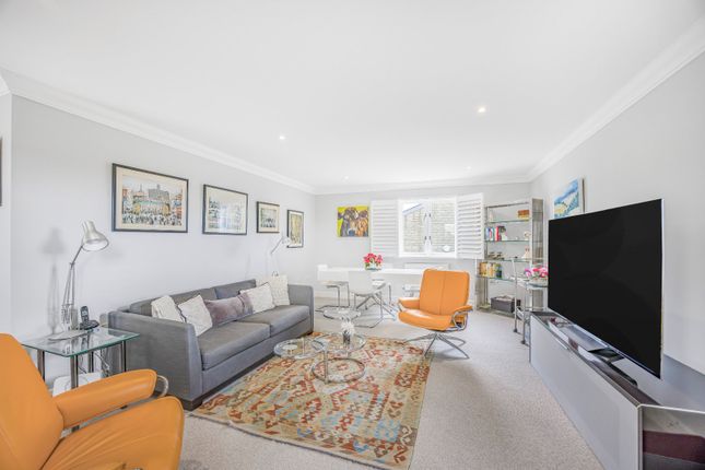 2, Prince Court, Gloucestershire photo 2