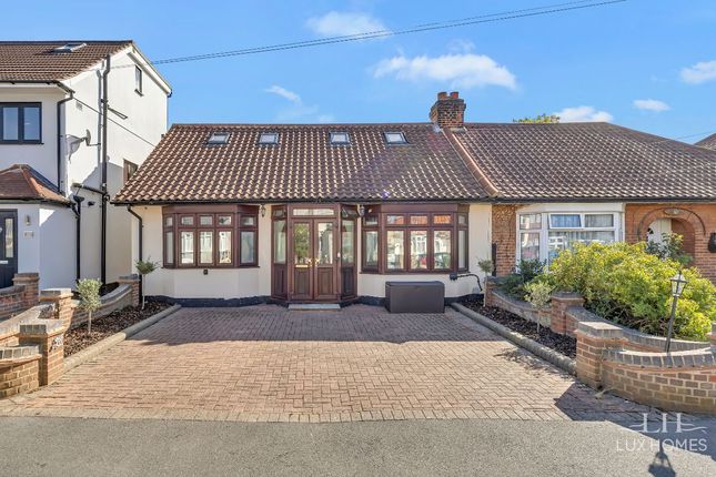 3-bed house on 28 Lambourne Gardens, Hornchurch, £600,000