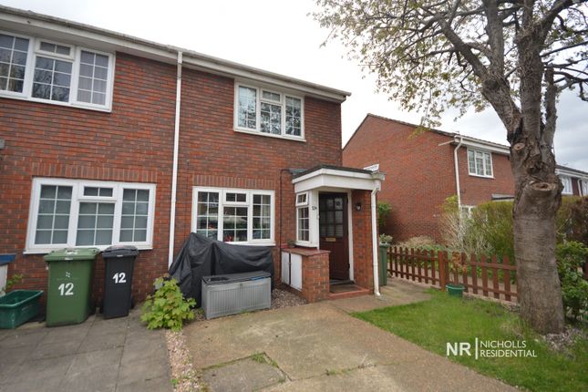 End terrace house to rent in Hawthorne Place, Epsom, Surrey.