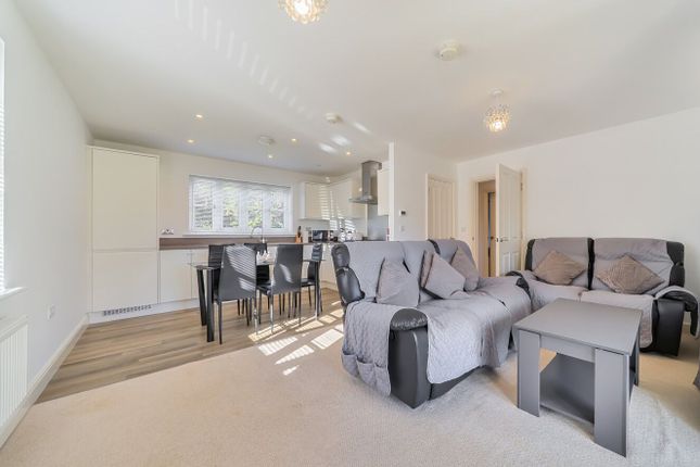 19, Linnet Lane, Hailsham photo 3