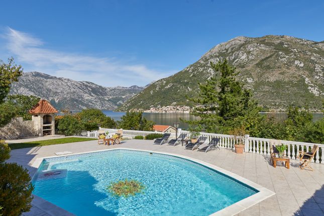 Property for sale in Luxurious Villa In Unique Location, Stoliv, Kotor Bay, Montenegro, R381