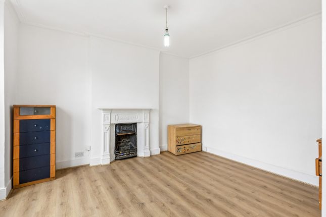 110b, Hindes Road, Harrow photo 4
