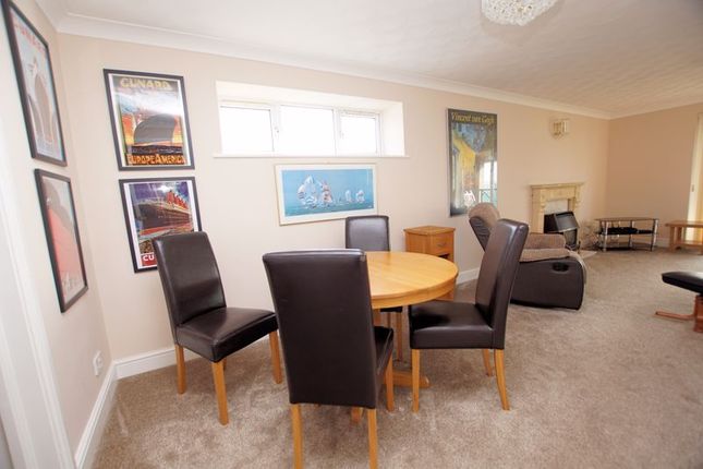 Flat for sale in Wight View, Lee-On-The-Solent