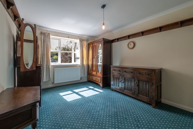 9, Savey Lane, Yoxall photo 3