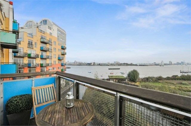 Thumbnail Flat to rent in Faraday Lodge, Renaissance Walk, London