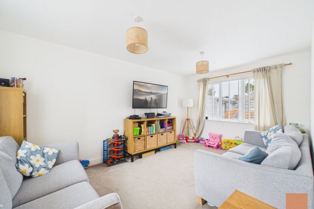 3, Hawthorn Way, Truro photo 3