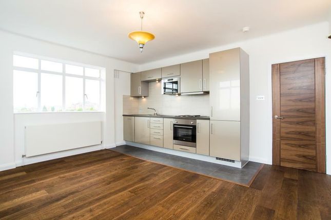 Thumbnail Flat to rent in St. Johns Wood Road, London