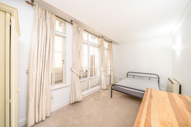 Flat 157, North Block, 1C, Belvedere Road, London photo 4