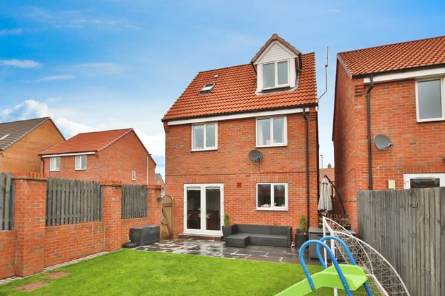 Thumbnail Detached house for sale in Grosvenor Road, Kingswood, Hull