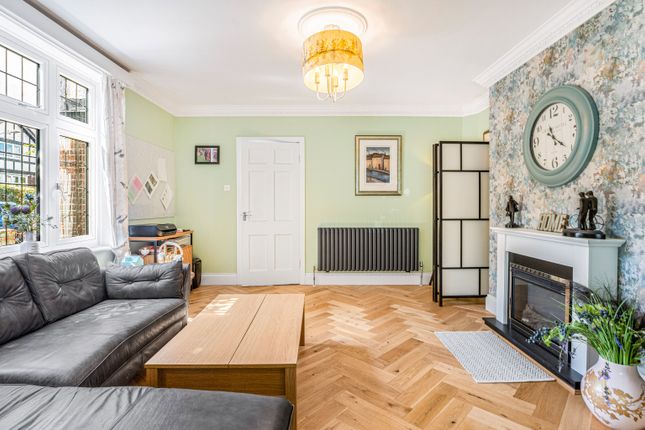 10 Mellors Road, West Bridgford, Nottinghamshire photo 3