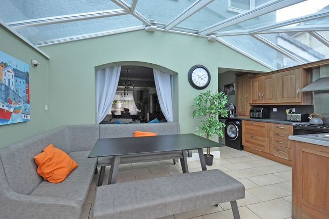 7, St. Brides Crescent, Newport photo 3