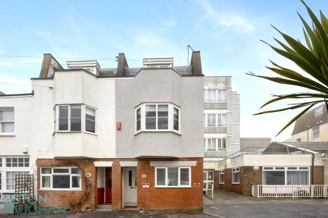 Thumbnail Mews house for sale in Mews Lodge, Royal Crescent Mews, Brighton